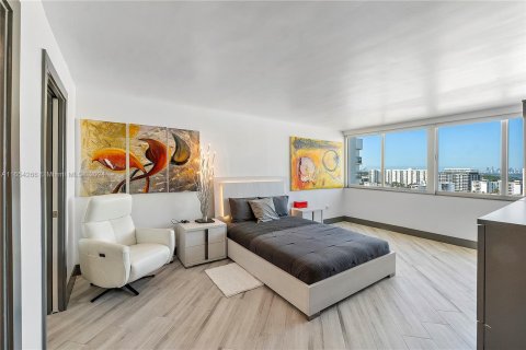 Copropriété à vendre à Miami Beach, Floride: 2 chambres, 135.17 m2 № 1348883 - photo 21