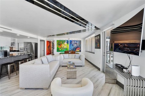 Copropriété à vendre à Miami Beach, Floride: 2 chambres, 135.17 m2 № 1348883 - photo 6