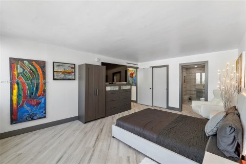 Copropriété à vendre à Miami Beach, Floride: 2 chambres, 135.17 m2 № 1348883 - photo 20