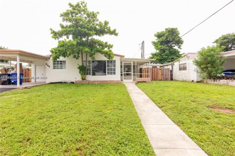 Villa ou maison à vendre à Fort Lauderdale, Floride: 4 chambres, 95.69 m2 № 1328688 - photo 15