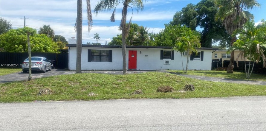 House in Fort Lauderdale, Florida 3 bedrooms, 147.53 sq.m. № 1360547