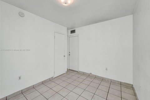 Copropriété à vendre à Miami Beach, Floride: 2 chambres, 87.33 m2 № 1065002 - photo 5