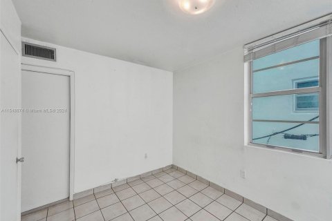 Copropriété à vendre à Miami Beach, Floride: 2 chambres, 87.33 m2 № 1065002 - photo 6