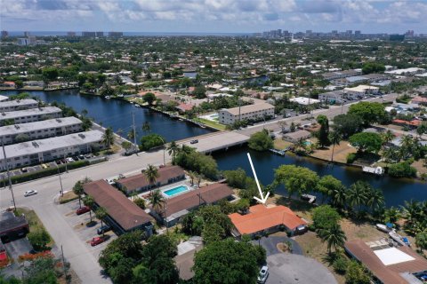 Villa ou maison à vendre à Pompano Beach, Floride: 3 chambres, 196.67 m2 № 1226965 - photo 13