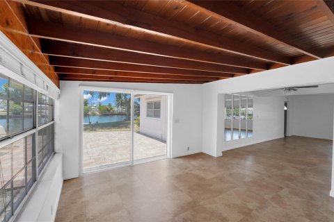 Villa ou maison à vendre à Pompano Beach, Floride: 3 chambres, 196.67 m2 № 1226965 - photo 28