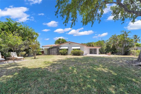 House in Pompano Beach, Florida 3 bedrooms, 196.67 sq.m. № 1226965 - photo 19