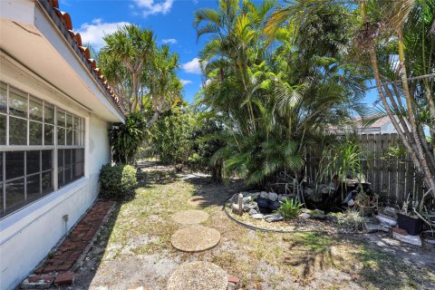 Villa ou maison à vendre à Pompano Beach, Floride: 3 chambres, 196.67 m2 № 1226965 - photo 7