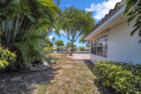 Villa ou maison à vendre à Pompano Beach, Floride: 3 chambres, 196.67 m2 № 1226965 - photo 9