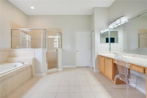 Villa ou maison à vendre à Kissimmee, Floride: 5 chambres, 421.59 m2 № 1267464 - photo 11