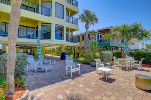 Condominio en venta en Indian Rocks Beach, Florida, 2 dormitorios, 128.21 m2 № 1267519 - foto 28