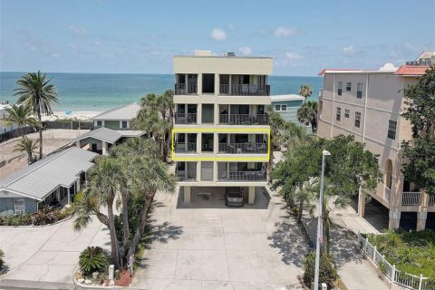 Condominio en venta en Indian Rocks Beach, Florida, 2 dormitorios, 128.21 m2 № 1267519 - foto 2