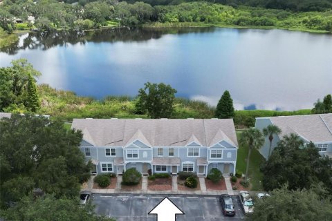 Adosado en venta en Brandon, Florida, 2 dormitorios, 103.12 m2 № 1344374 - foto 1