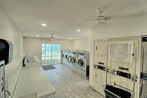 Copropriété à vendre à Tampa, Floride: 2 chambres, 102.19 m2 № 1344376 - photo 21