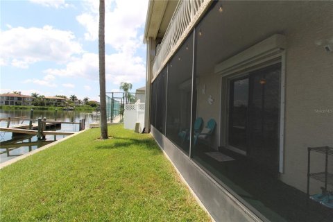 Copropriété à vendre à Tampa, Floride: 2 chambres, 102.19 m2 № 1344376 - photo 29