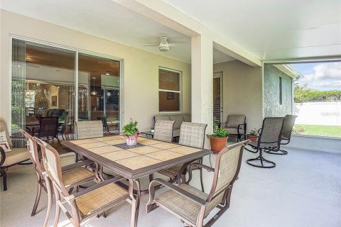 Casa en venta en Deltona, Florida, 4 dormitorios, 227.52 m2 № 1340526 - foto 15