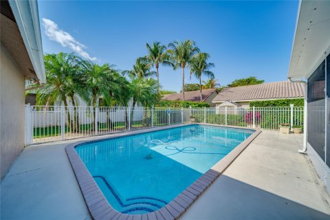 Casa en venta en Coral Springs, Florida, 5 dormitorios, 229.47 m2 № 1075891 - foto 15