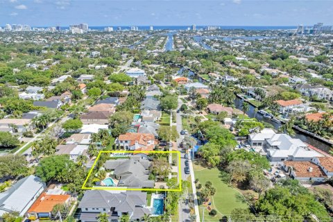 Villa ou maison à vendre à Fort Lauderdale, Floride: 4 chambres, 308.71 m2 № 1065760 - photo 5