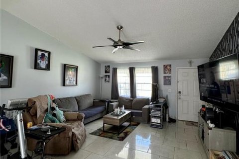 Casa en venta en Cocoa, Florida, 3 dormitorios, 103.59 m2 № 1389121 - foto 13