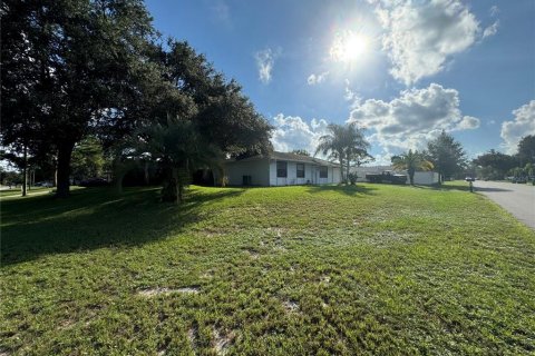 Villa ou maison à vendre à Cocoa, Floride: 3 chambres, 103.59 m2 № 1389121 - photo 4