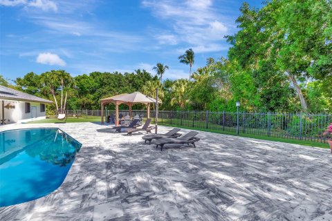 Villa ou maison à vendre à Boynton Beach, Floride: 5 chambres, 383.13 m2 № 1074766 - photo 16