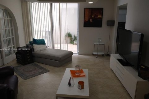 Condominio en venta en Miami Beach, Florida, 3 dormitorios, 143.07 m2 № 1045227 - foto 8