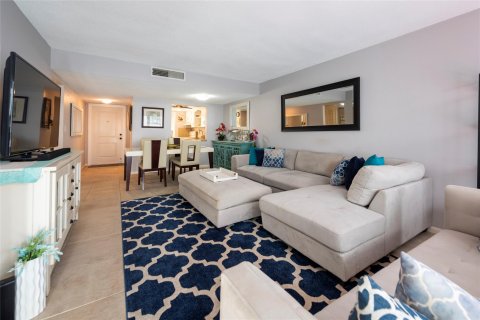 Condominio en venta en Pompano Beach, Florida, 2 dormitorios, 91.04 m2 № 1210617 - foto 25