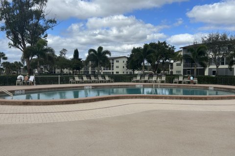 Condo in Boca Raton, Florida, 1 bedroom  № 1210618 - photo 13