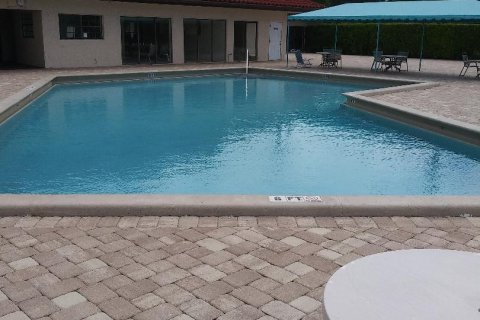 Copropriété à vendre à Delray Beach, Floride: 2 chambres, 85.84 m2 № 1210619 - photo 2