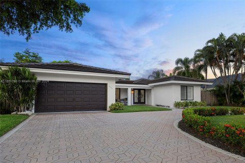 Casa en venta en Fort Lauderdale, Florida, 3 dormitorios, 207.26 m2 № 1347895 - foto 1