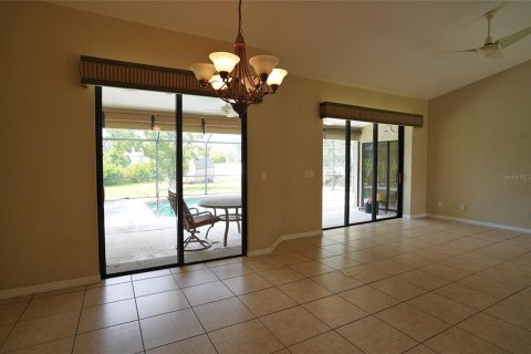 Casa en venta en Port Charlotte, Florida, 3 dormitorios, 142.51 m2 № 1402387 - foto 18