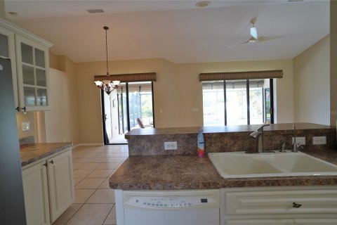 Casa en venta en Port Charlotte, Florida, 3 dormitorios, 142.51 m2 № 1402387 - foto 17