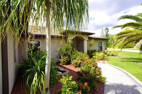 Casa en venta en Port Charlotte, Florida, 3 dormitorios, 142.51 m2 № 1402387 - foto 9