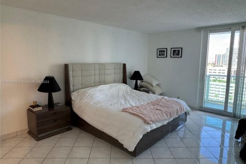 Купить кондоминиум в Санни-Айлс-Бич, Флорида 2 спальни, 141.3м2, № 1040209 - фото 11