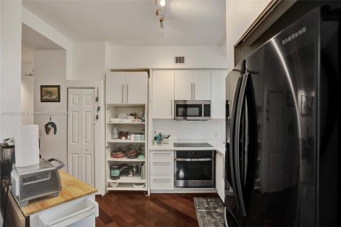 Condo in Aventura, Florida, 3 bedrooms  № 1270979 - photo 12