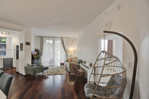 Copropriété à vendre à Aventura, Floride: 3 chambres, 126.81 m2 № 1270979 - photo 2