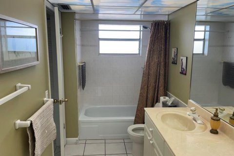 Copropriété à vendre à Lauderdale Lakes, Floride: 1 chambre, 71.35 m2 № 1060076 - photo 25