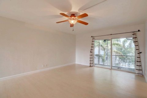 Condominio en venta en Fort Lauderdale, Florida, 2 dormitorios, 90.77 m2 № 1079481 - foto 15