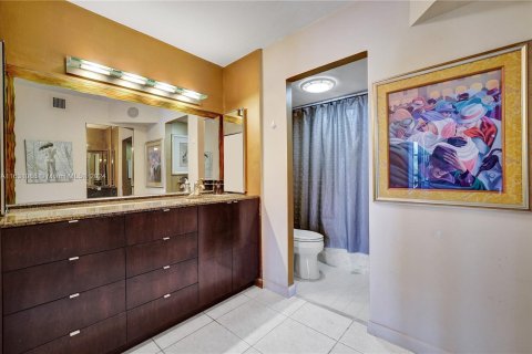 Copropriété à vendre à Hollywood, Floride: 1 chambre, 93.65 m2 № 1294778 - photo 25