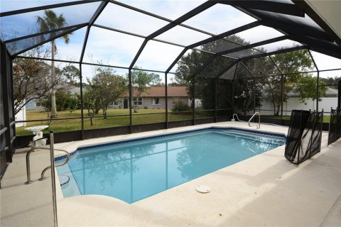 House in Palm Coast, Florida 3 bedrooms, 157.66 sq.m. № 1397319 - photo 10