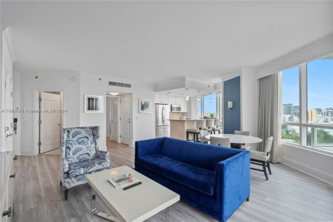 Condo in Miami Beach, Florida, 1 bedroom  № 1427501 - photo 13