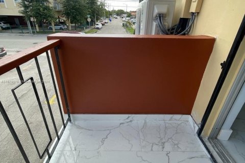 Condominio en venta en Miami, Florida, 2 dormitorios, 60.2 m2 № 1427470 - foto 8