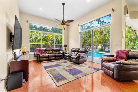 Villa ou maison à vendre à Coral Springs, Floride: 4 chambres, 245.45 m2 № 1051281 - photo 22