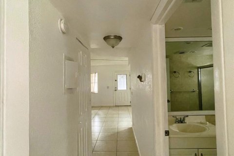 Copropriété à vendre à Delray Beach, Floride: 2 chambres, 84.26 m2 № 1051320 - photo 1