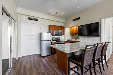 Condo in Tampa, Florida, 1 bedroom  № 1337674 - photo 8