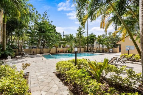 Condo in Tampa, Florida, 1 bedroom  № 1337674 - photo 30