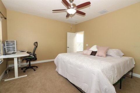 Townhouse in Casselberry, Florida 4 bedrooms, 211.63 sq.m. № 1300209 - photo 30