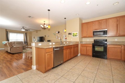 Adosado en venta en Casselberry, Florida, 4 dormitorios, 211.63 m2 № 1300209 - foto 16