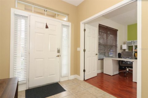 Townhouse in Casselberry, Florida 4 bedrooms, 211.63 sq.m. № 1300209 - photo 3