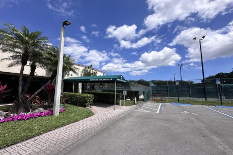 Adosado en venta en Coconut Creek, Florida, 2 dormitorios, 137.87 m2 № 1074672 - foto 3