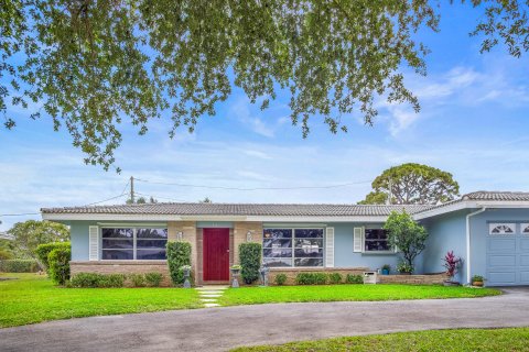 Villa ou maison à vendre à Boynton Beach, Floride: 3 chambres, 204.01 m2 № 1070465 - photo 4